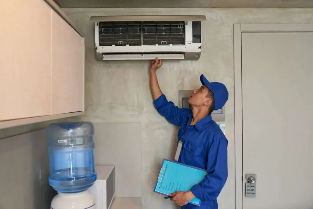 Duct Cleaning technician